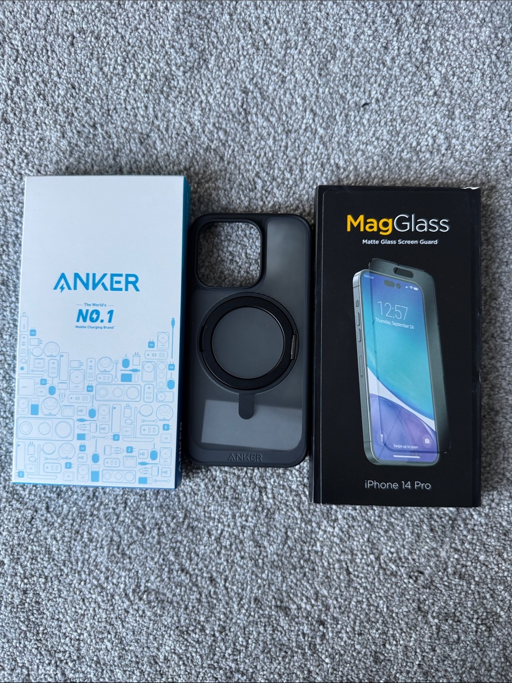 Anker Black Phone Case with MagSafe Ring Stand (2x) + Matte Glass Screen Guard